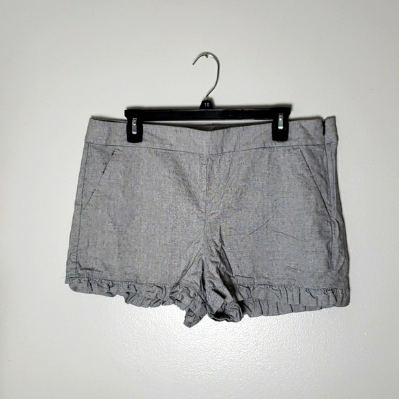 Loft ruffle hem shorts, gray, side zipper, women's size 12. - Picture 1 of 7